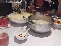 鼎级松茸锅-红雀围·海鲜火锅(陆家嘴中心店)