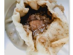 -严氏重油烧麦(民权路店)