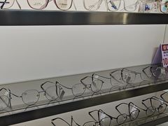 -视野联行眼镜·蔡司·尼康战略合作店(城西银泰店)