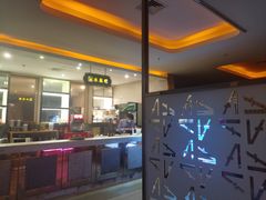 -黄金水汇·美食(文锦渡店)
