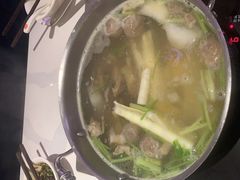 -牛焱·贵州黄牛肉火锅(城西银泰店)