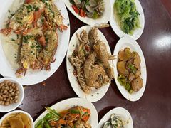 -岛中岛·海鲜大排档·万宁老字号(东澳店)