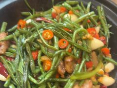 干锅五花肉芸豆丝-云海肴·汽锅鸡·云南菜(广安门天虹店)