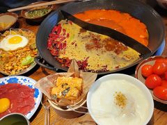 -萍姐火锅·公路夜市(武汉首店)