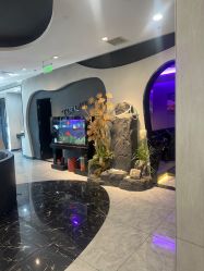 -TOP HAIR SALON