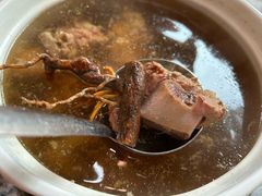 -食德喜·阳山鸡王食研基地