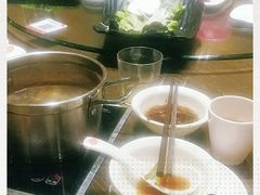 -牛焱·贵州黄牛肉火锅(城西银泰店)