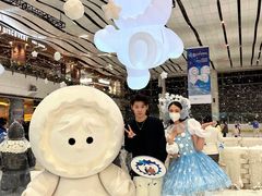 -冰纷万象滑冰场(沈阳万象城店)