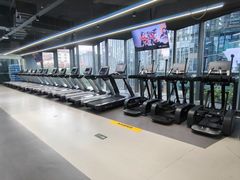 -超鹿运动(五四路恒力城店)