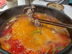 -贵府酸汤牛肉火锅·贵州老字号(飞山街店)
