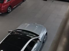 -上海星瀚奔驰4S店(红柳路店)