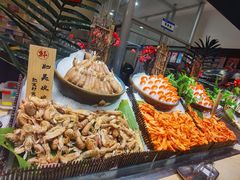 -亚马逊环球美食百汇(新城吾悦广场店)