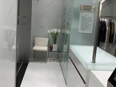 -福奈特洗衣洗鞋(宝山一二八纪念路店)