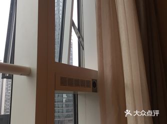 在酒店住了4晚 最后一天我定的房间没含早餐