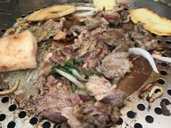 -陈叉子钢盆烤肉(中原万达店)