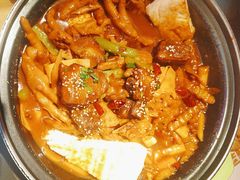 -多嘴超级肉蟹煲(中街恒隆故宫店)