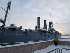 -阿芙乐尔号巡洋舰