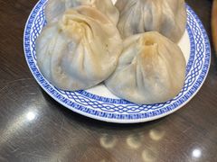 -笑来喜馄饨小笼工坊(通扬路店)