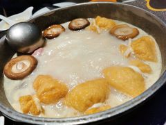 -煲宫猪肚鸡(昆山金鹰国际购物中心店)