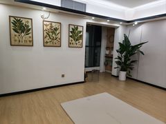 -简·无界健身工作室·运动康复·体态(石厦店)