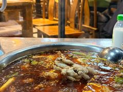 -肖肖酸萝卜鱼火锅(总店)