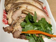 班长肘子肉-老班长手工灌汤包老店(东山店)