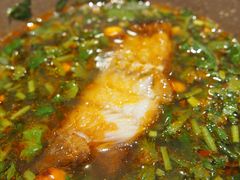 -肖肖酸萝卜鱼火锅(总店)