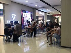 等位区-海底捞火锅(振华商厦店)