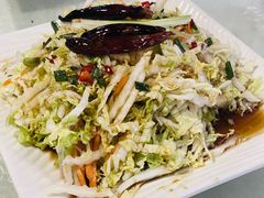 凉拌大白菜-那达慕蒙古风味酒楼