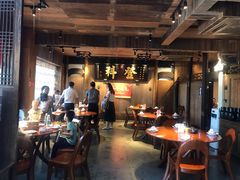 大堂-徽三说·土徽菜·中国徽菜连锁品牌(一中店)