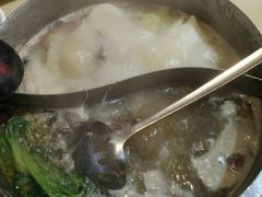 汤底-蒙肥羊·酸汤潮牛·鲜牛肉火锅烤肉自助(岗顶店)