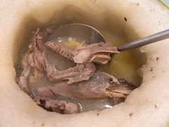 -红旗山庄(圭峰山店)