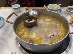 -朴小妹人参鸡汤火锅(长白山万达店)