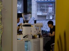 -YECLIP COFFEE黄色回形针咖啡