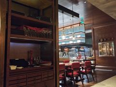 -恰餐厅及酒吧 CHAR Bar & Grill (北京丽都皇冠假日店)