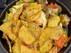 -撒拉人家.酸菜牦牛肉火锅