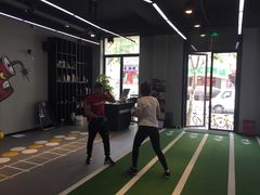 -Freedom Fitness私教健身俱乐部(徐虹北路店)