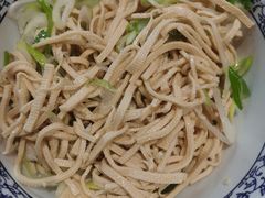 -十二忠手拉面(燎原街店)