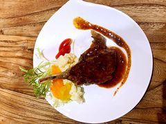 新西兰羊排配土豆泥-威克特披萨汉堡