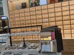 -一代眼镜·蔡司配镜(浦东大拇指广场店)