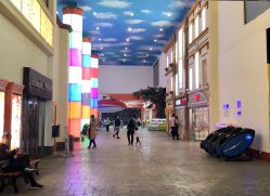 -成都星期8小镇(江宁南路店)