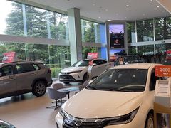 -上海和裕一汽丰田4S店(七宝店)