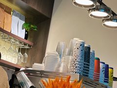 -WOW coffee