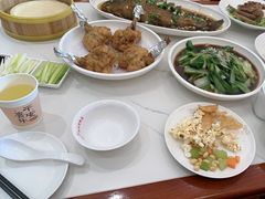 -梅利汴京烤鸭•开封豫菜地标店(铁北街店)
