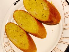 蒜香面包-斗牛士牛排(南京东路店)