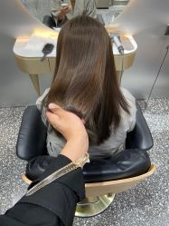 -Tloml salon