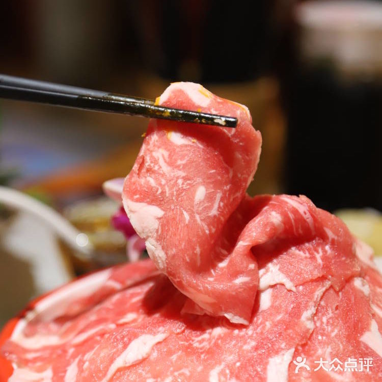 大龙燚