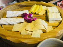 -滇釜火锅·能喝汤的火锅(车公庄店)