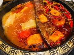 -纸盐河码头火锅(十八梯店)