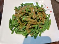 -鲁南仔·滕州炒鸡(经三路店)
